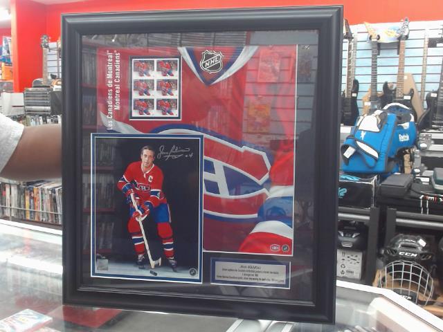 Cadre sign de jean beliveau