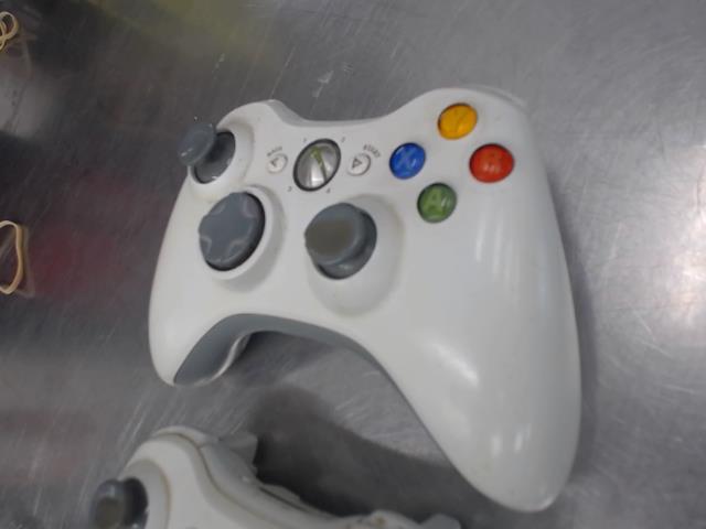 Manette xbox 360 blanche *no cover*