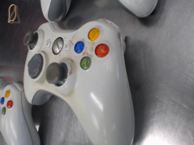 Manette xboe 360 blanche *no cover*