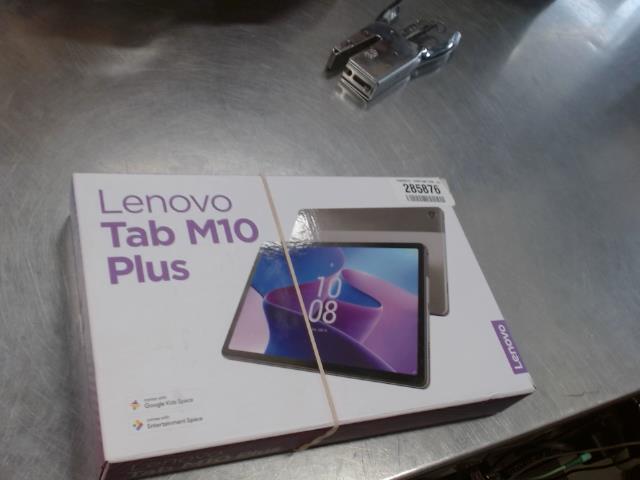 Tablette lenovo m10 plus av ch