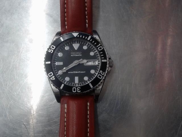 Montre seiko automatique 7s26-0050