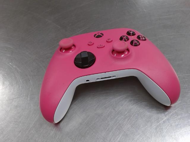 1x man xbox one rose