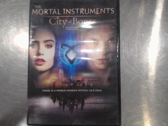 The mortal instruments city of bones