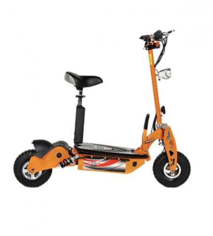 Trotinette orange avec chargeur