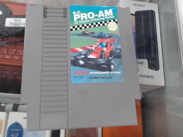 R.c. pro-am 32 tracks of racing thrills