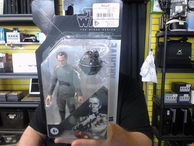 Figurine star wars moff tarkin +droid