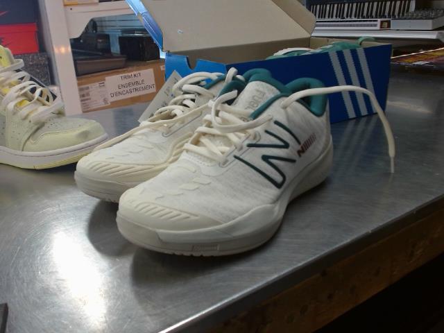 New balance shoes 8.5us