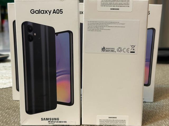 Samsung a05 in box