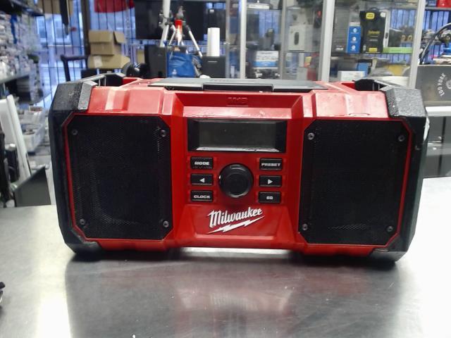 Milwaukee jobsite radio