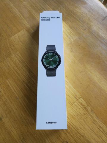 Samsung watch galaxy classic 6 dans box