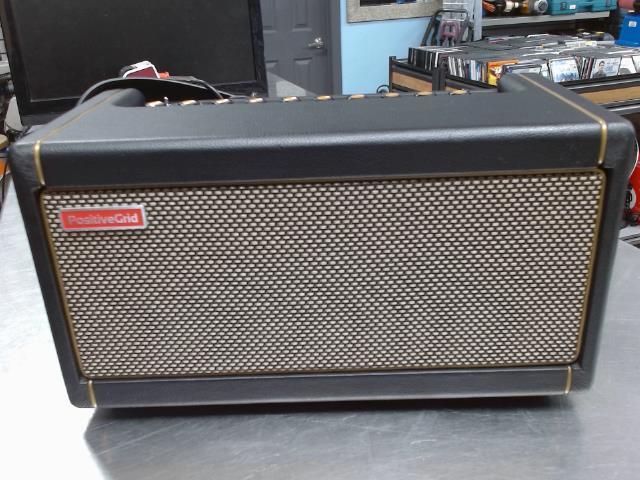 Ampli de guitare positive grid av fil