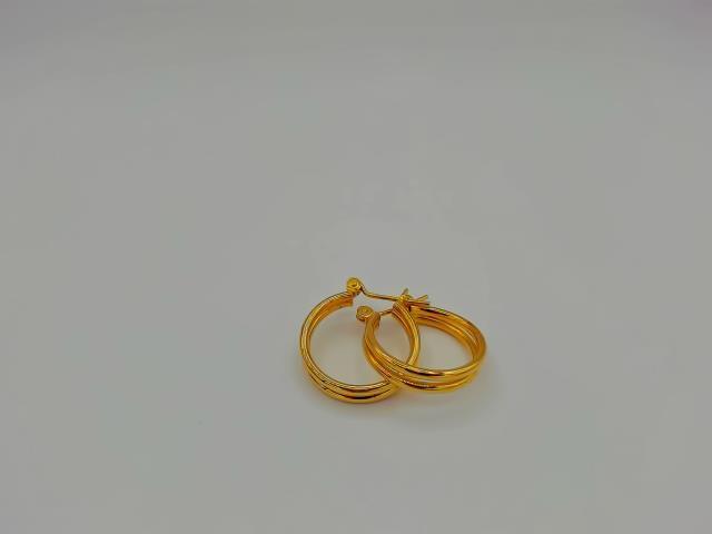 BOUCLES D OREILLES EN OR 14KT