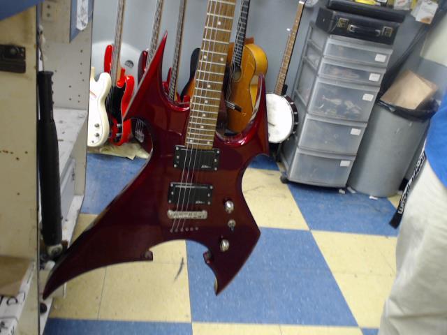 Guit bc rich rouge 2005