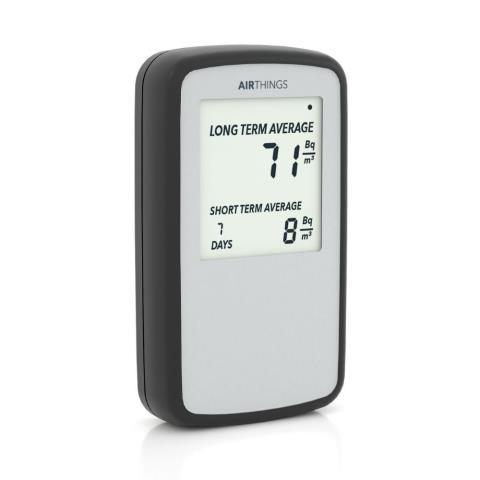 Digital radon detector