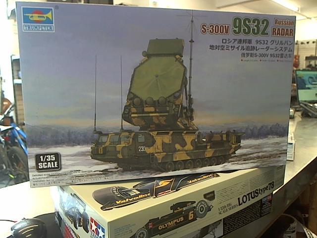 Russian s-300v 9s32 radar 1/35 scale