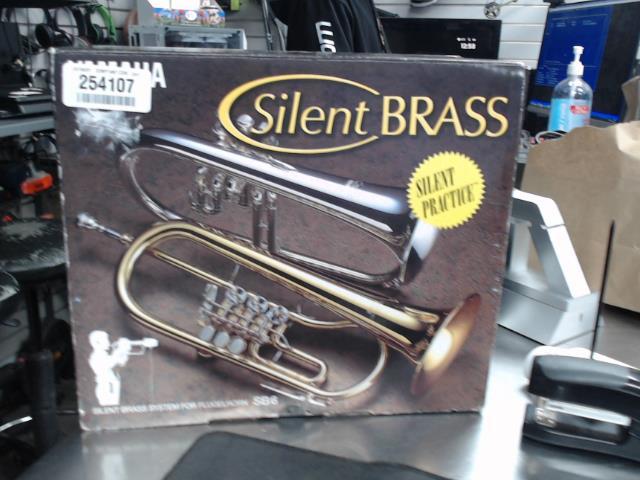 Silent brass de yamaha neuf