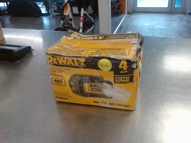 Batterie dewalt 40v + box