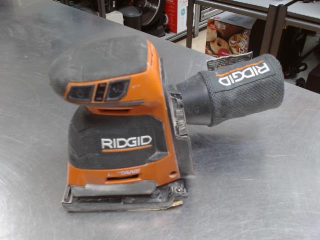 Sableuse ridgid sans fil