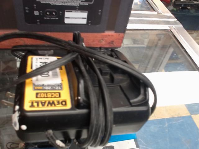 Chargeur dewalt