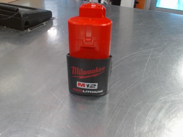 Batterie milwaukee m12