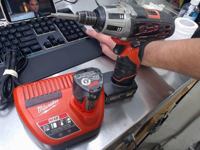 Impact driver+charg+2batt