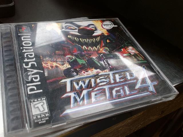 Twister metal 4 playstation 1 cib