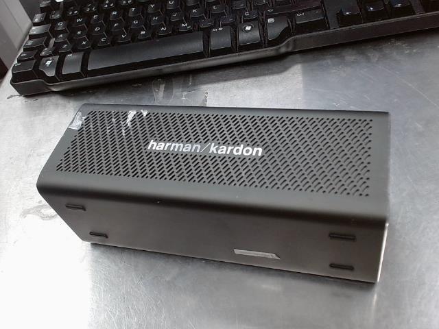 Speaker one harman kardon