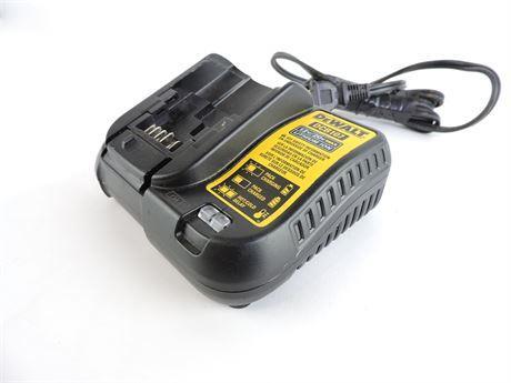 Chargeur a batteries dewalt