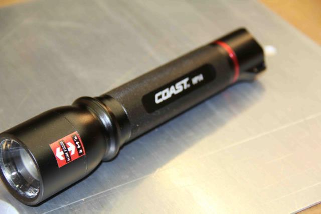 Coast led flashlite aa  in case