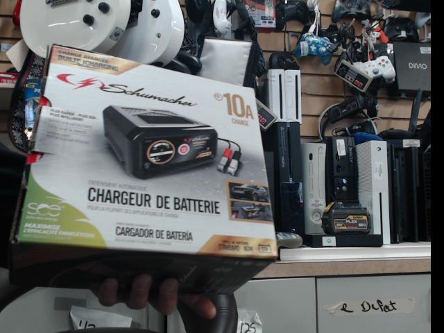 Chargeur 10a