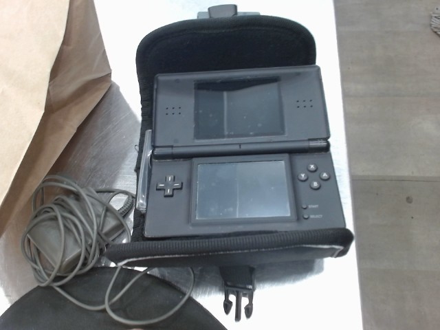 Console nintendo lite noir + chg