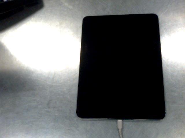 Ipad 64gb+charge 5th gen