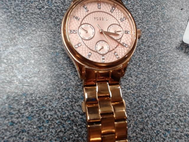 Montre femme doree or