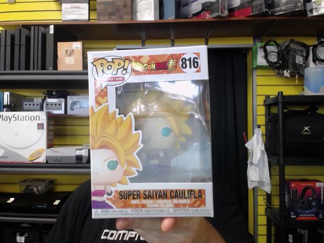 Figurine dragonball super saiyan caulifl