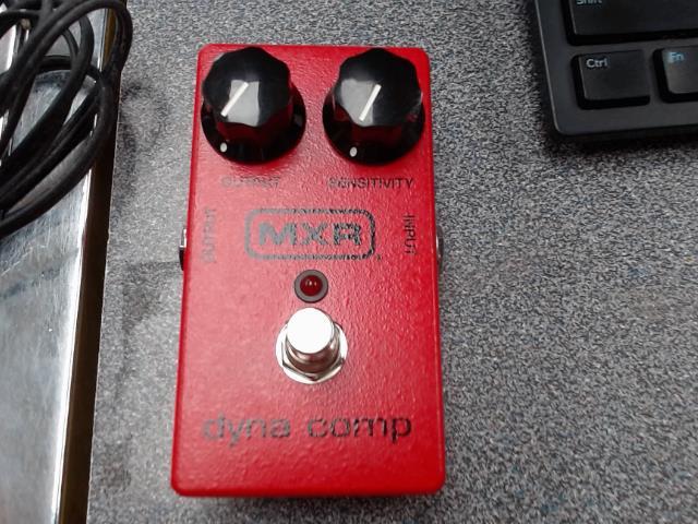 Pedal rouge mxr