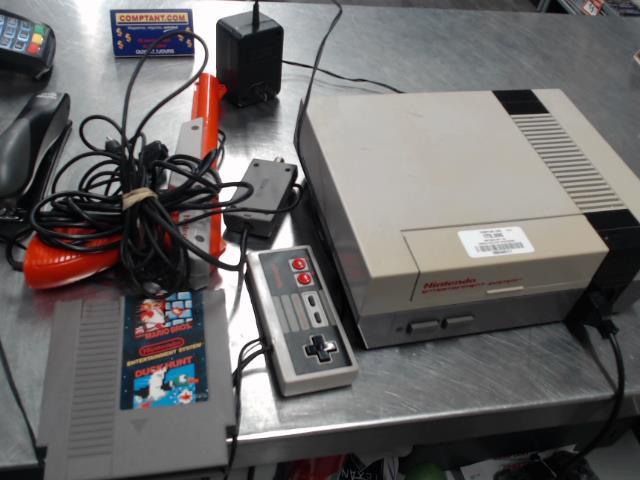 Console nes avec accessoires gun jeux