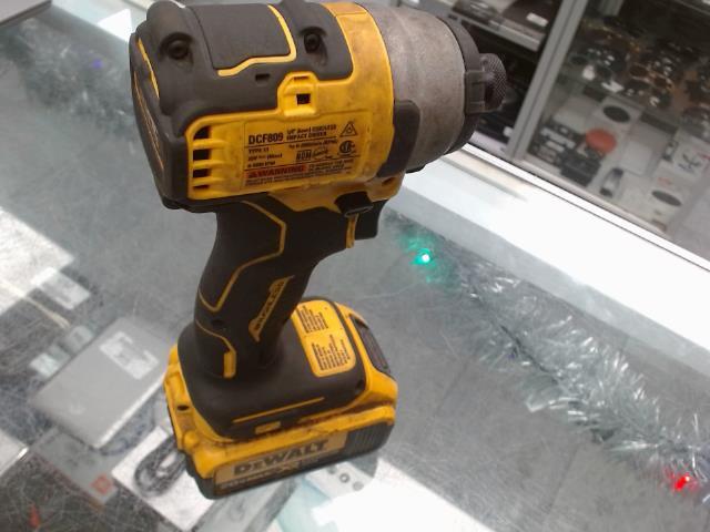 Impact dewalt avec batt 20v