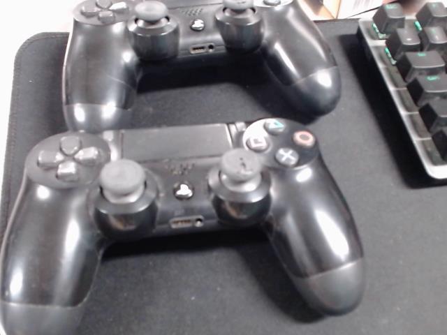 Manette ps4 noire