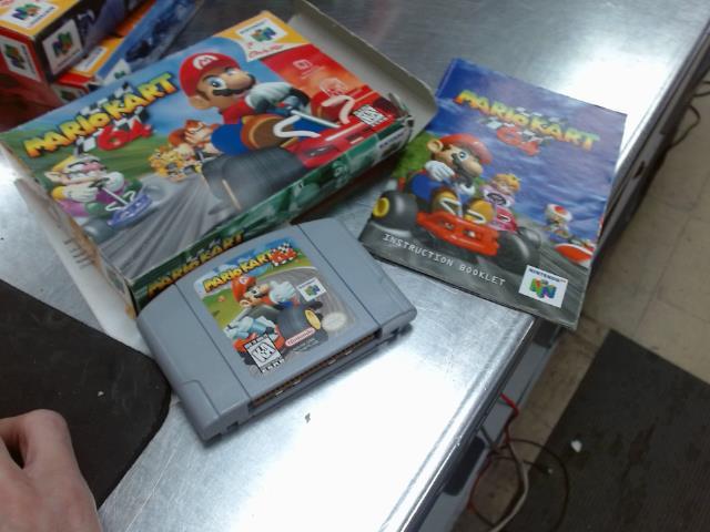 Mario kart 64 + box + livret