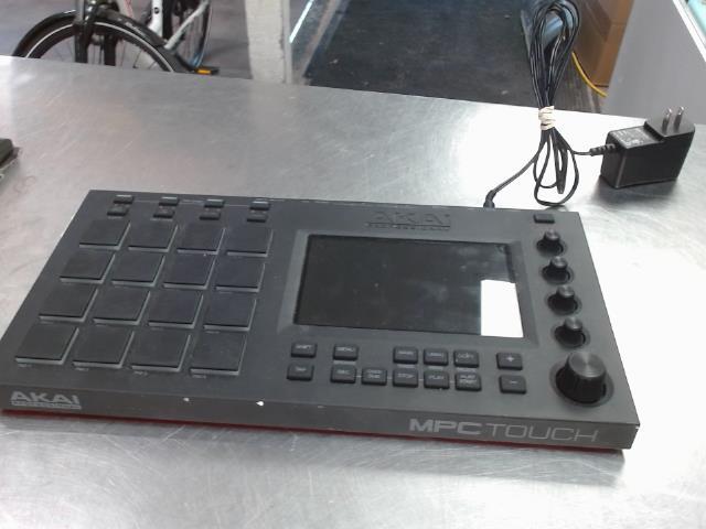 Drum machine controller akai