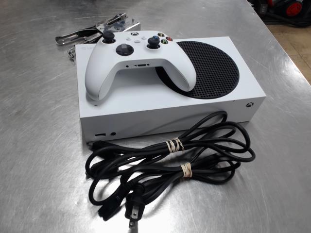 Xbox serie s + man + fil