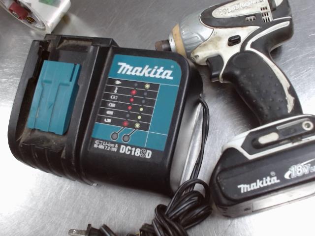 Drill impact makita av charge