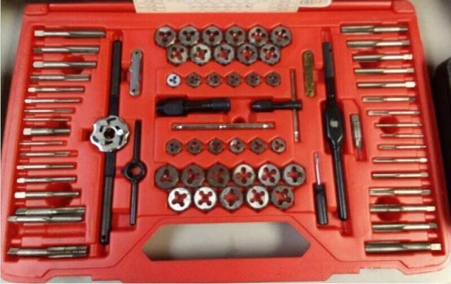 Snap on tap and dye set