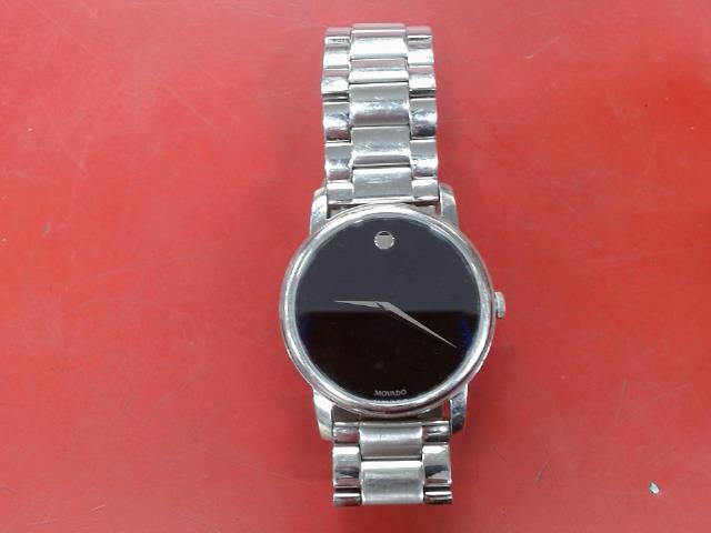 Montre argent fond noir quartz