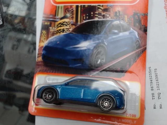 Hotwheel tesla model y