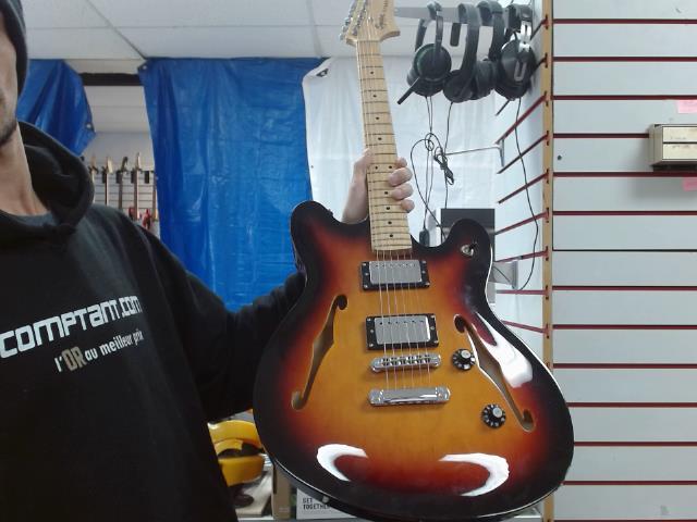 Guitare elec starcaster