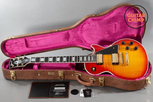 2014 - heritage cherry sunburst + case