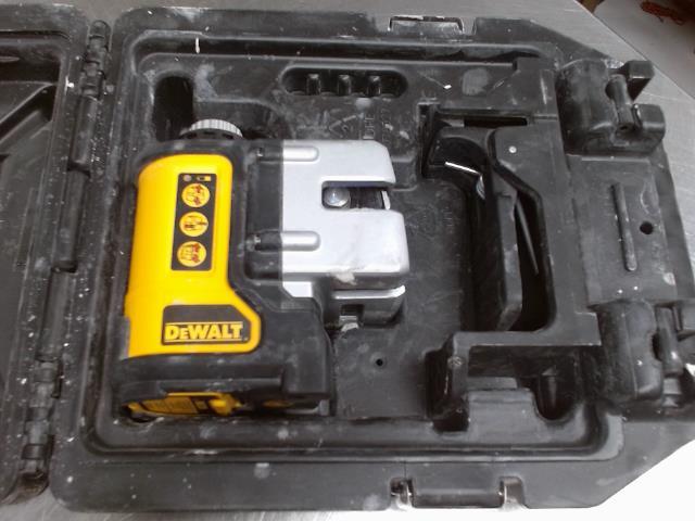 Laser dewalt ds case