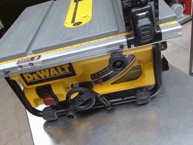 Banc de scie dewalt electrique