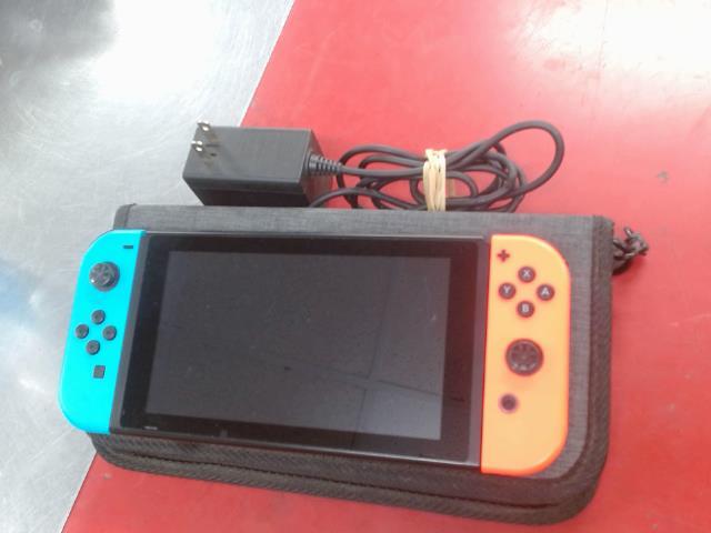 Console switch+chargeur+etui